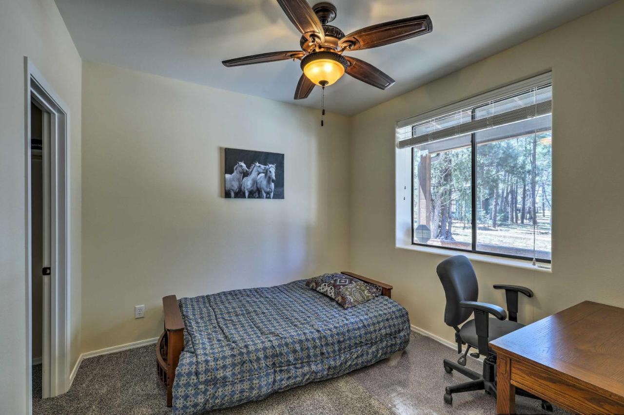 Spacious Pinetop-Lakeside Home With Hot Tub And Grill! Zewnętrze zdjęcie